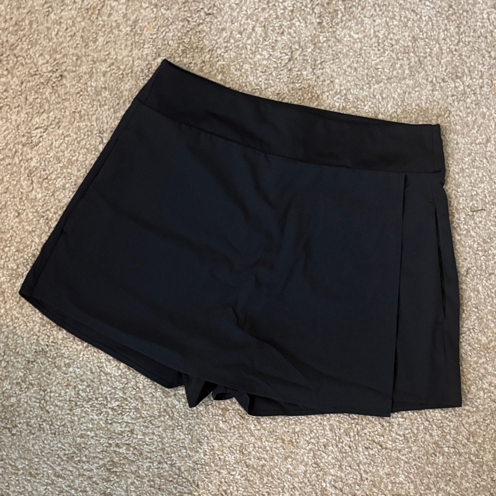 Avia Women's Black Skort